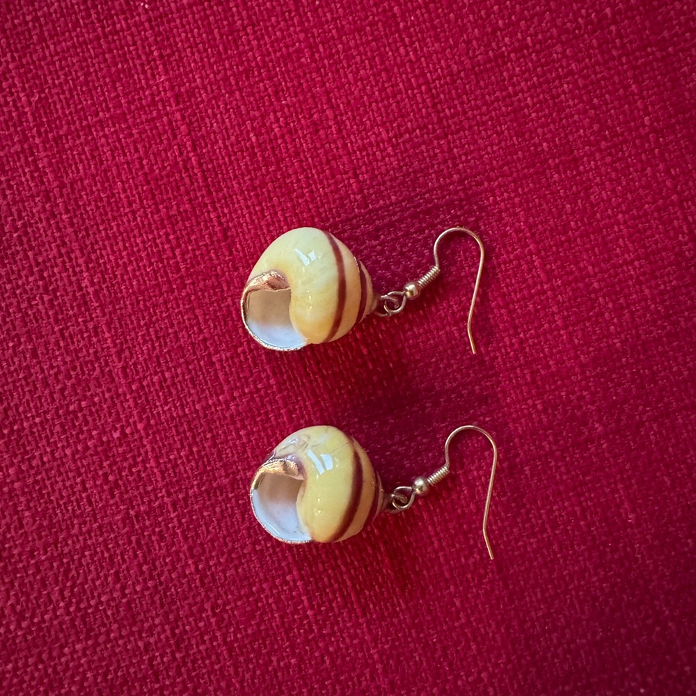 Seashell earrings - Picture 4 of 6